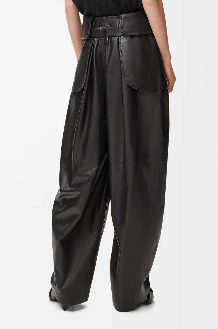 LOEWE 카고 트라우저 - 나파 램스킨 블랙