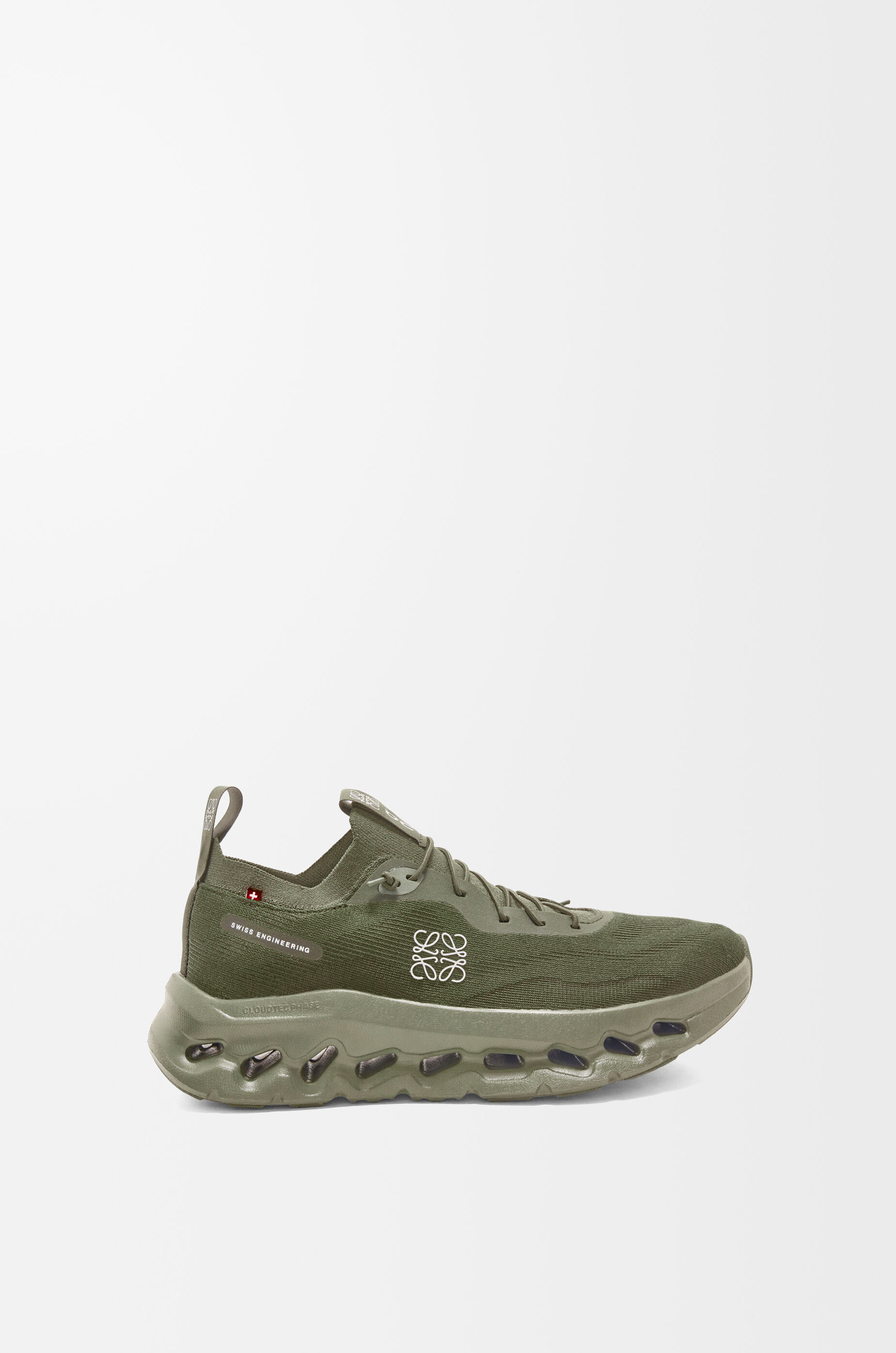 Cloudtilt sneaker