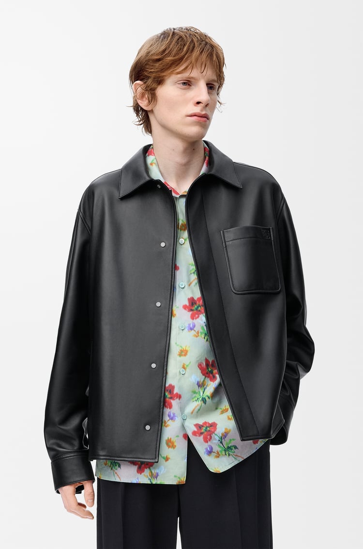 LOEWE Sobrecamisa en piel napa de cordero Negro