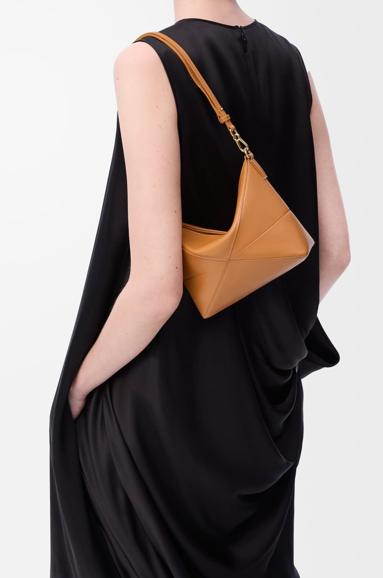 LOEWE Puzzle Fold pouch en piel napa de ternera Desierto Cálido
