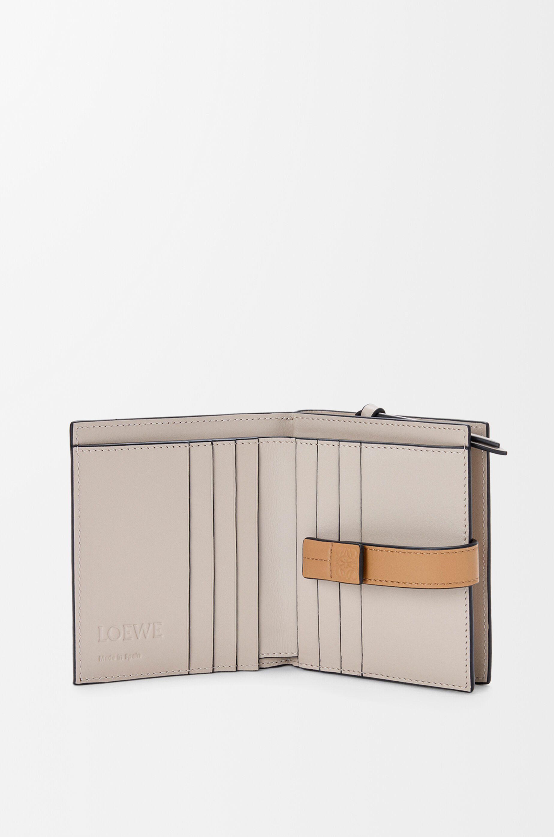 おまとめ　ヴィンス　ロッソ　イネド. Compact zip wallet in soft grained calfskin Brown - LOEWE