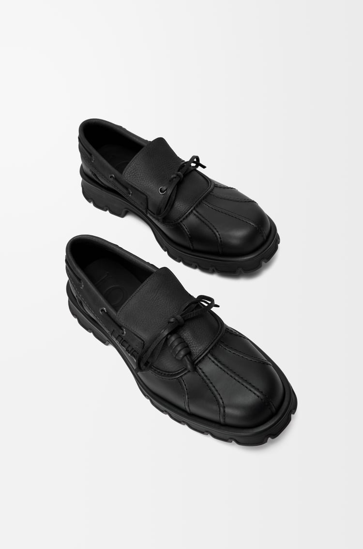 LOEWE Bobby derby in calfskin and vegetable-tanned calfskin ブラック