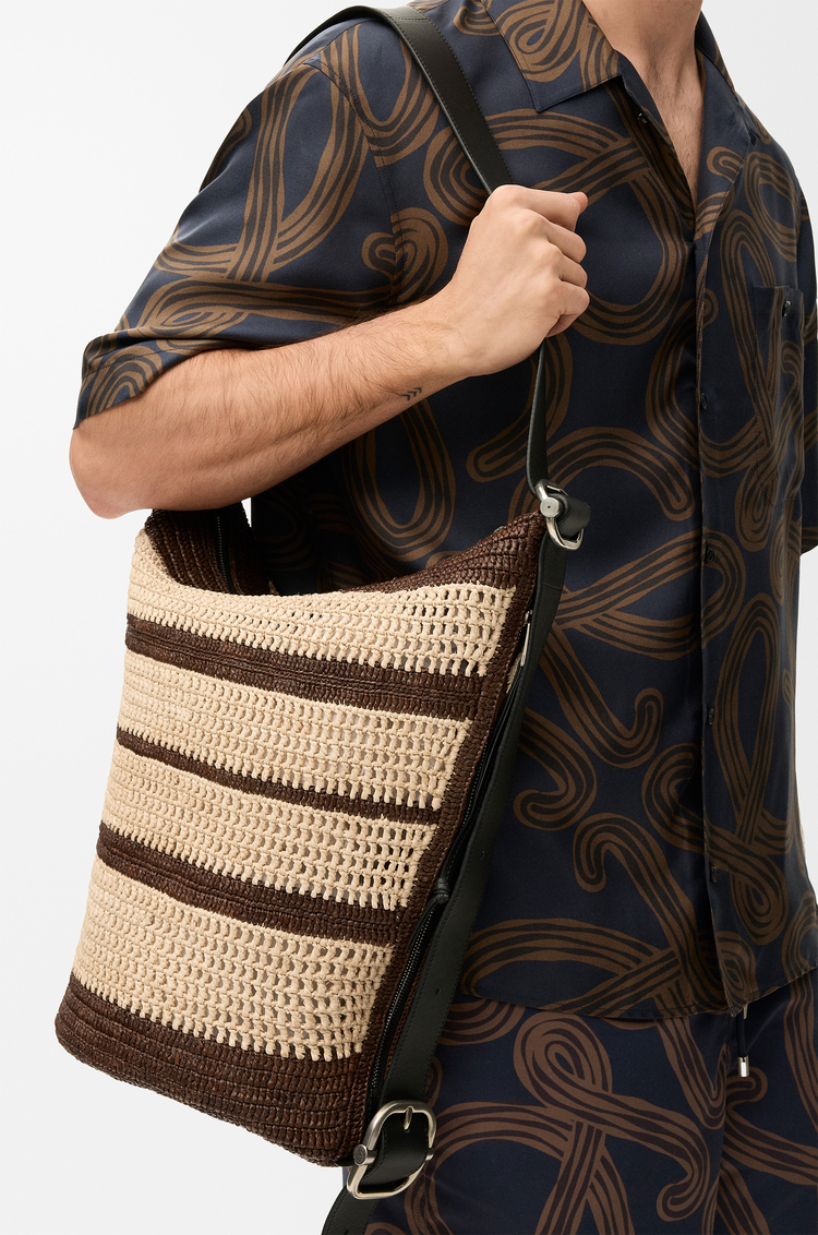 LOEWE 拉菲草 Loop 水桶手袋 Chocolate/Natural