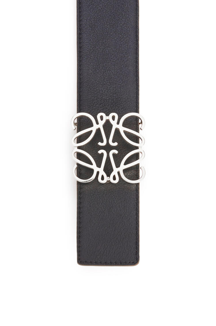 LOEWE Cinturón en piel de ternera lisa con anagrama y acabado de latón Negro/Bronceado/Paladio