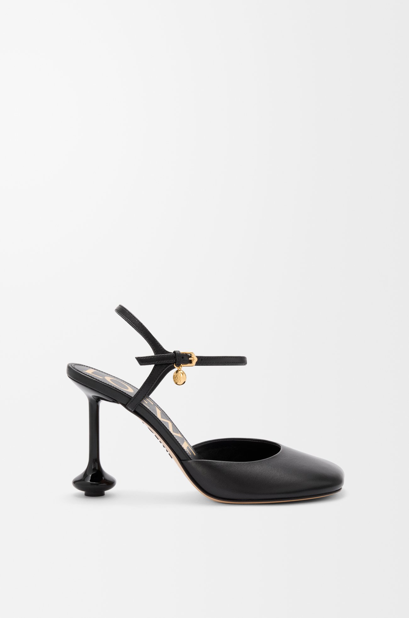 LOEWE Zapato de salón con tira en el tobillo en piel de cordero Negro
