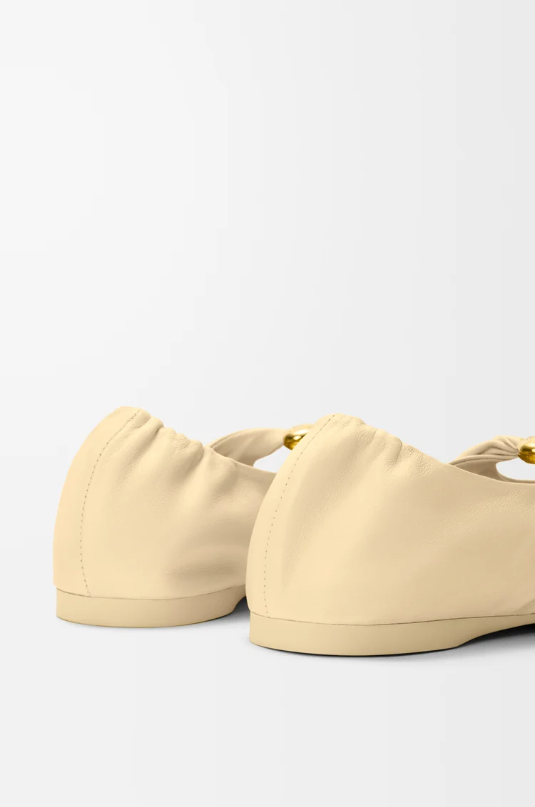 LOEWE ペブル ソフト バレリーナ（ナパラム） ドウ