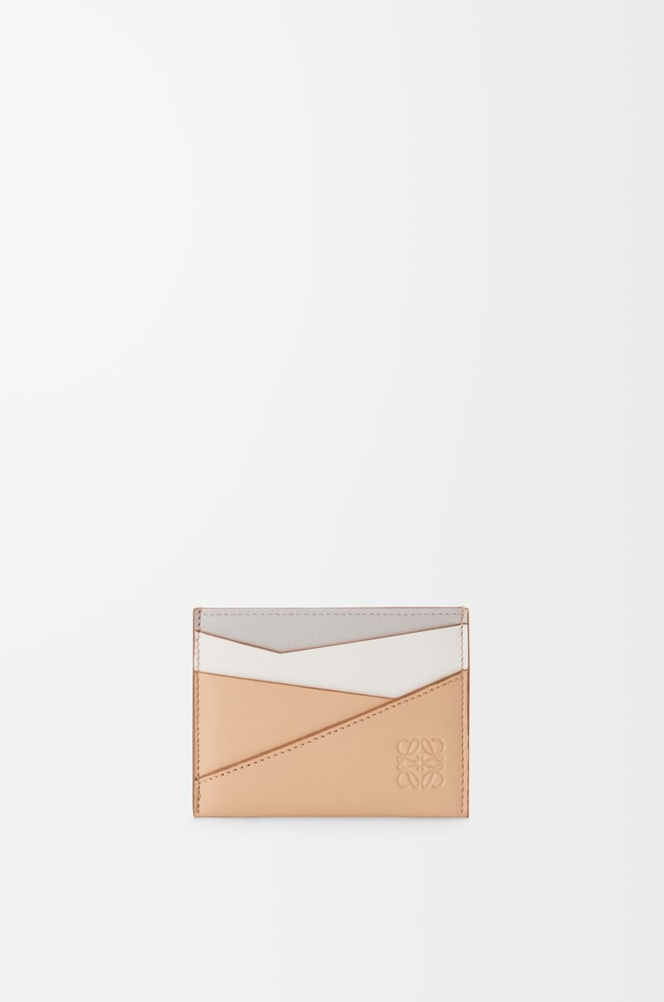 LOEWE Tarjetero Puzzle en piel de ternera Gris Claro/Beige Sedoso