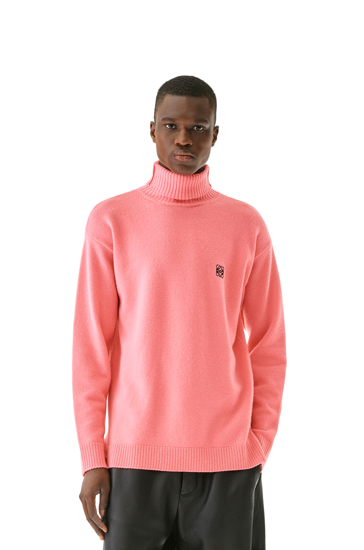 LOEWE Anagram embroidered turtleneck sweater in cashmere Pink
