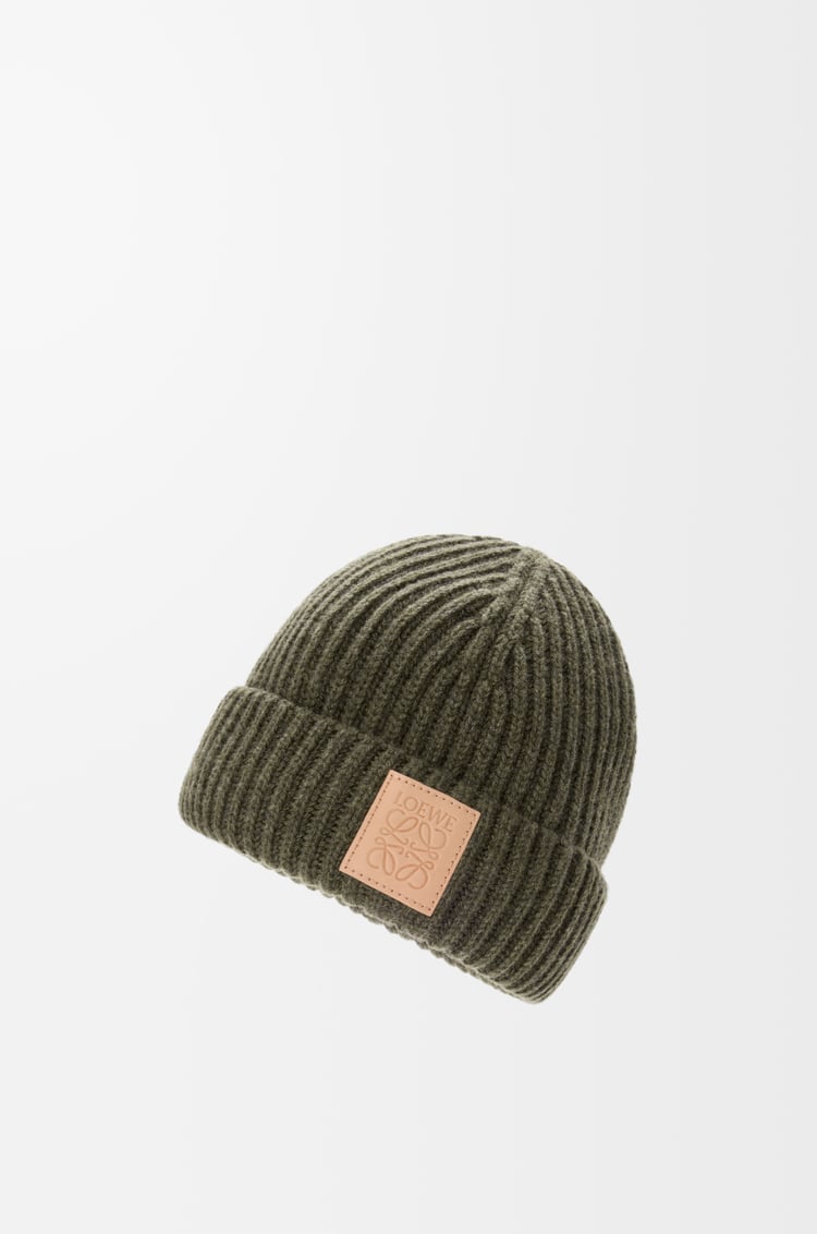 LOEWE Gorro en cashmere Verde Caqui Oscuro