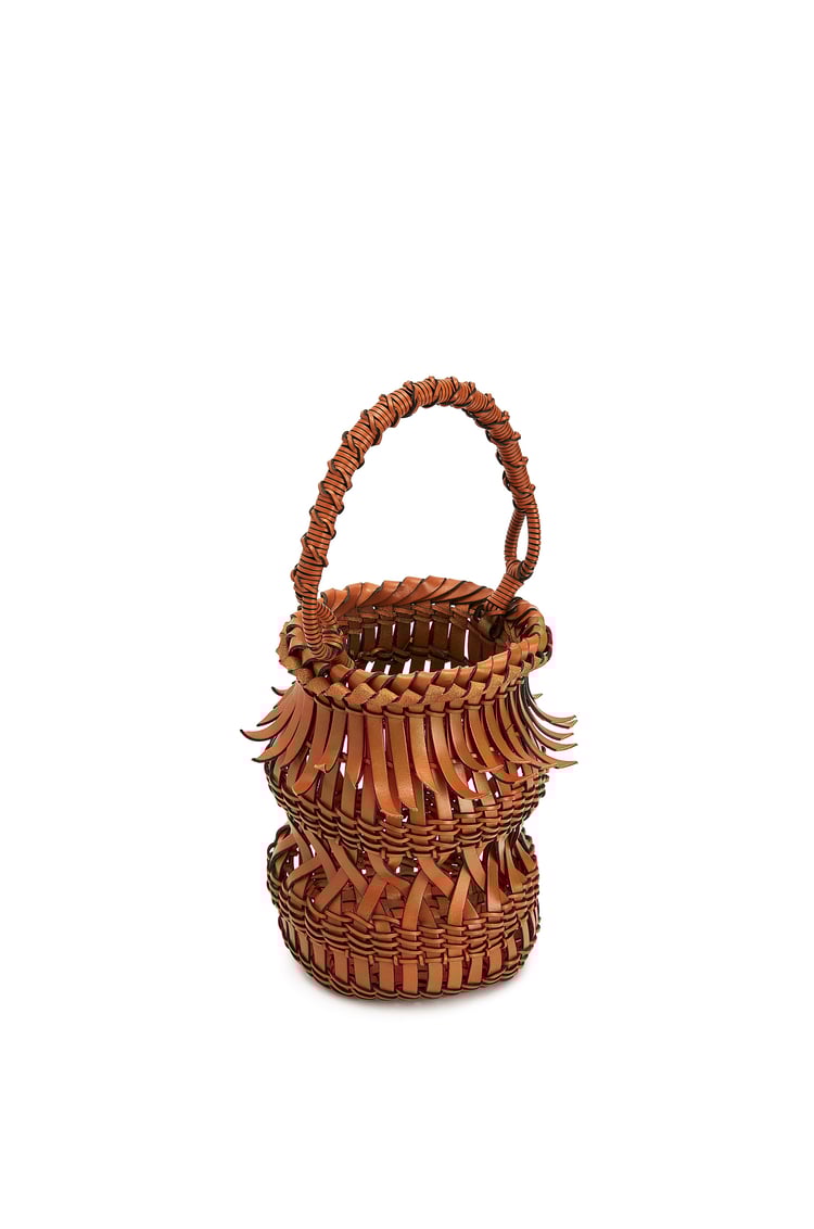 LOEWE Fringes Bucket bag in calfskin Tan