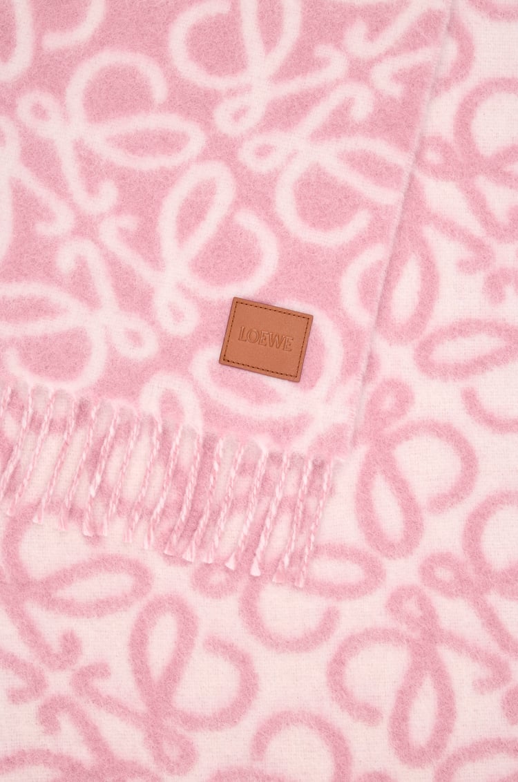 LOEWE アナグラム スカーフ（アルパカ&ウールブレンド） ライトピンク/エクリュ