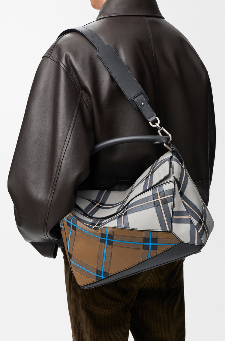 LOEWE Large Puzzle bag in check intarsio Bronze/Grey