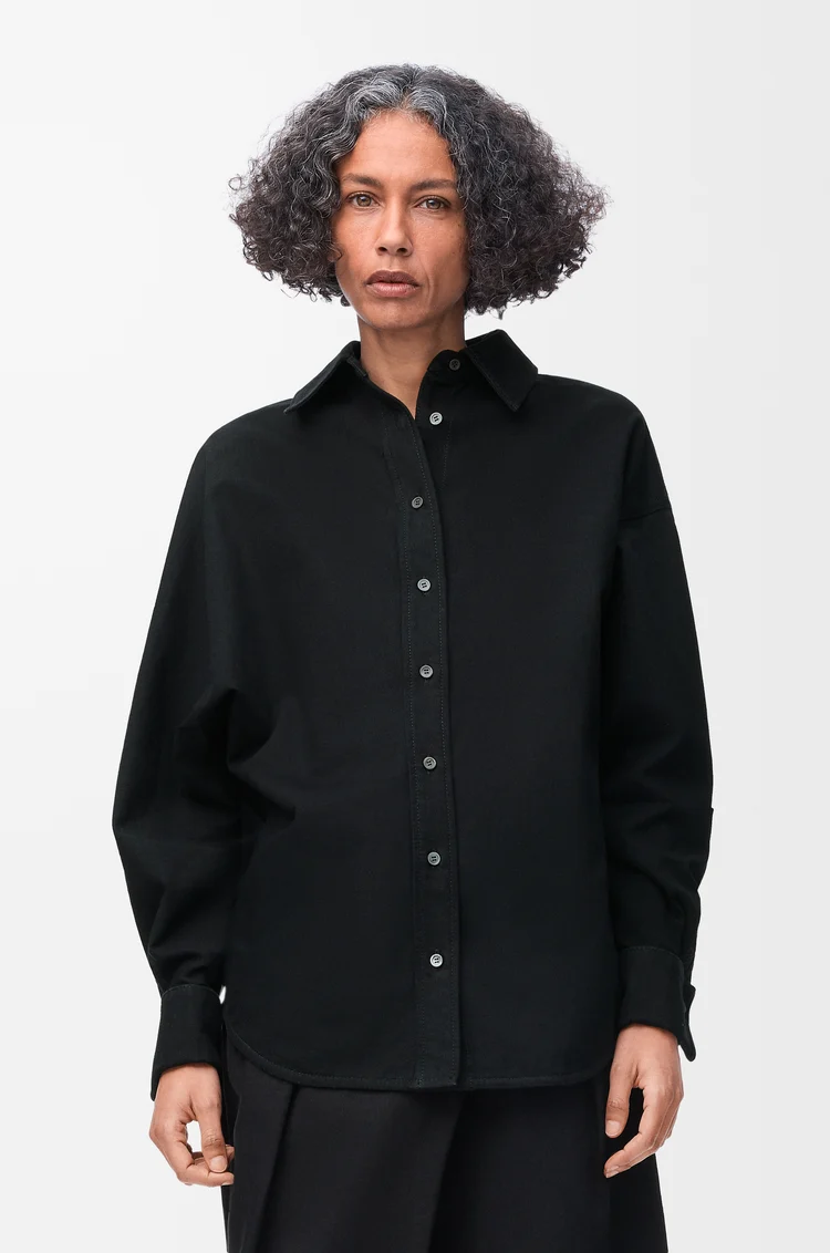 LOEWE Camisa cruzada en denim Negro
