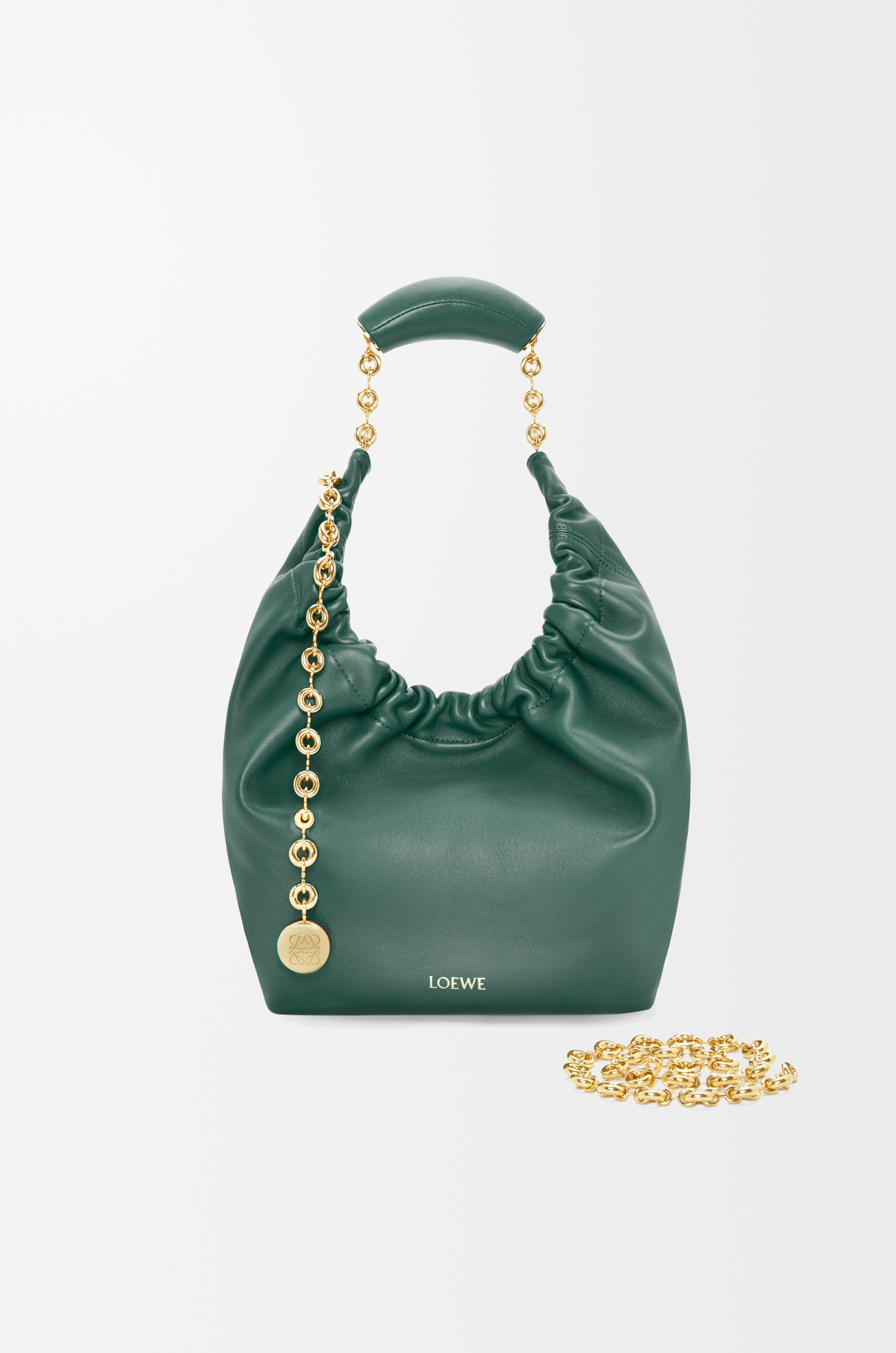 LOEWE Bolso Squeeze pequeño en piel napa de cordero Vetiver