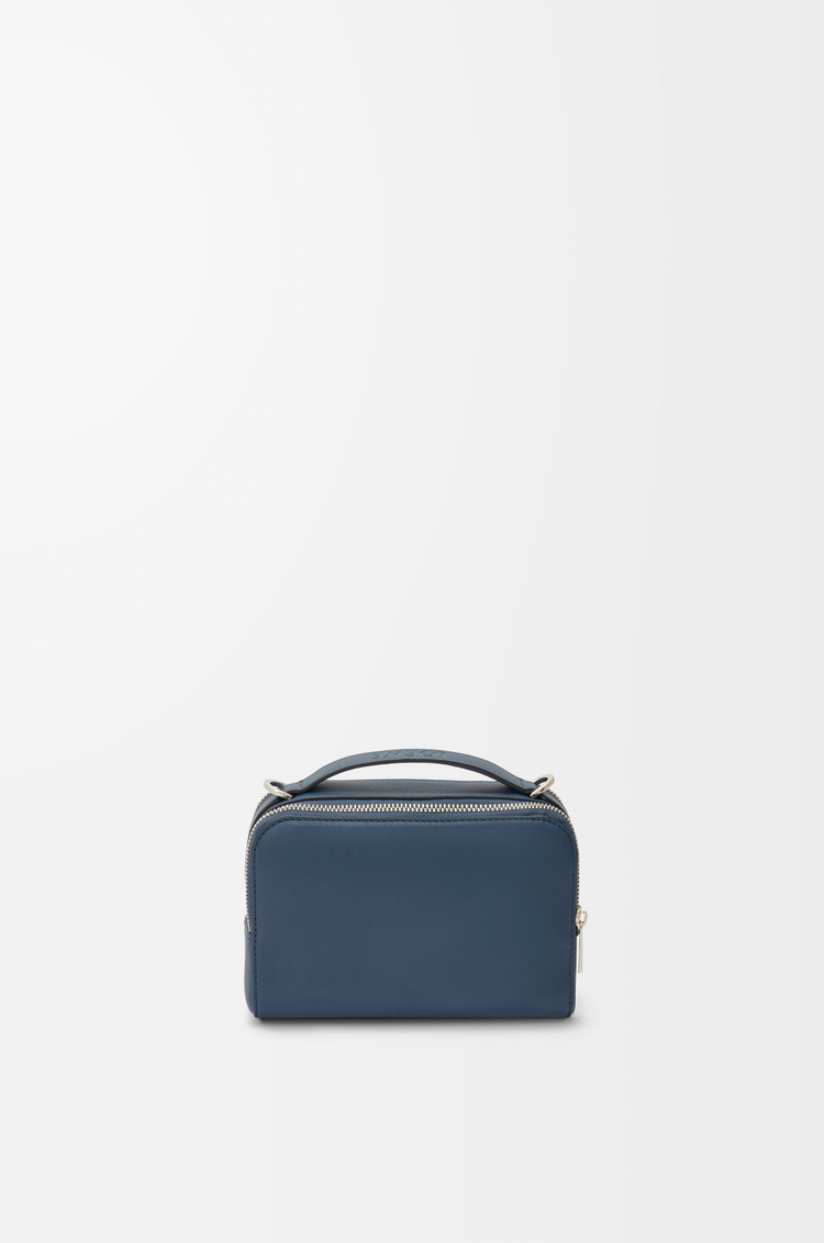 LOEWE 緞面小牛皮迷你斜背相機包 靛藍色