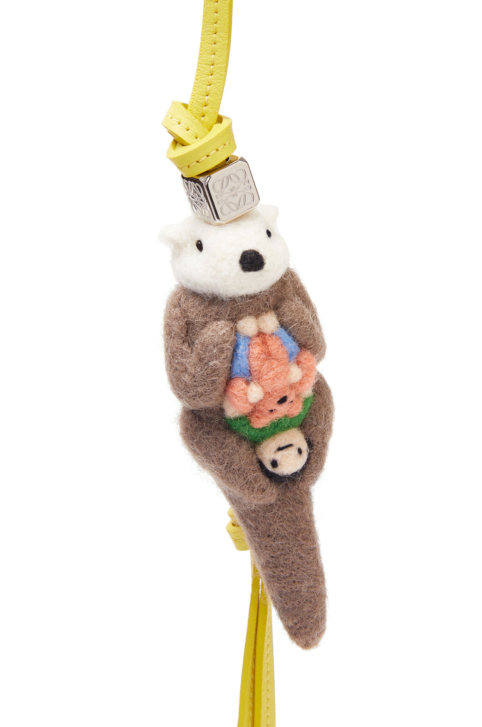 Loewe otter bag store
