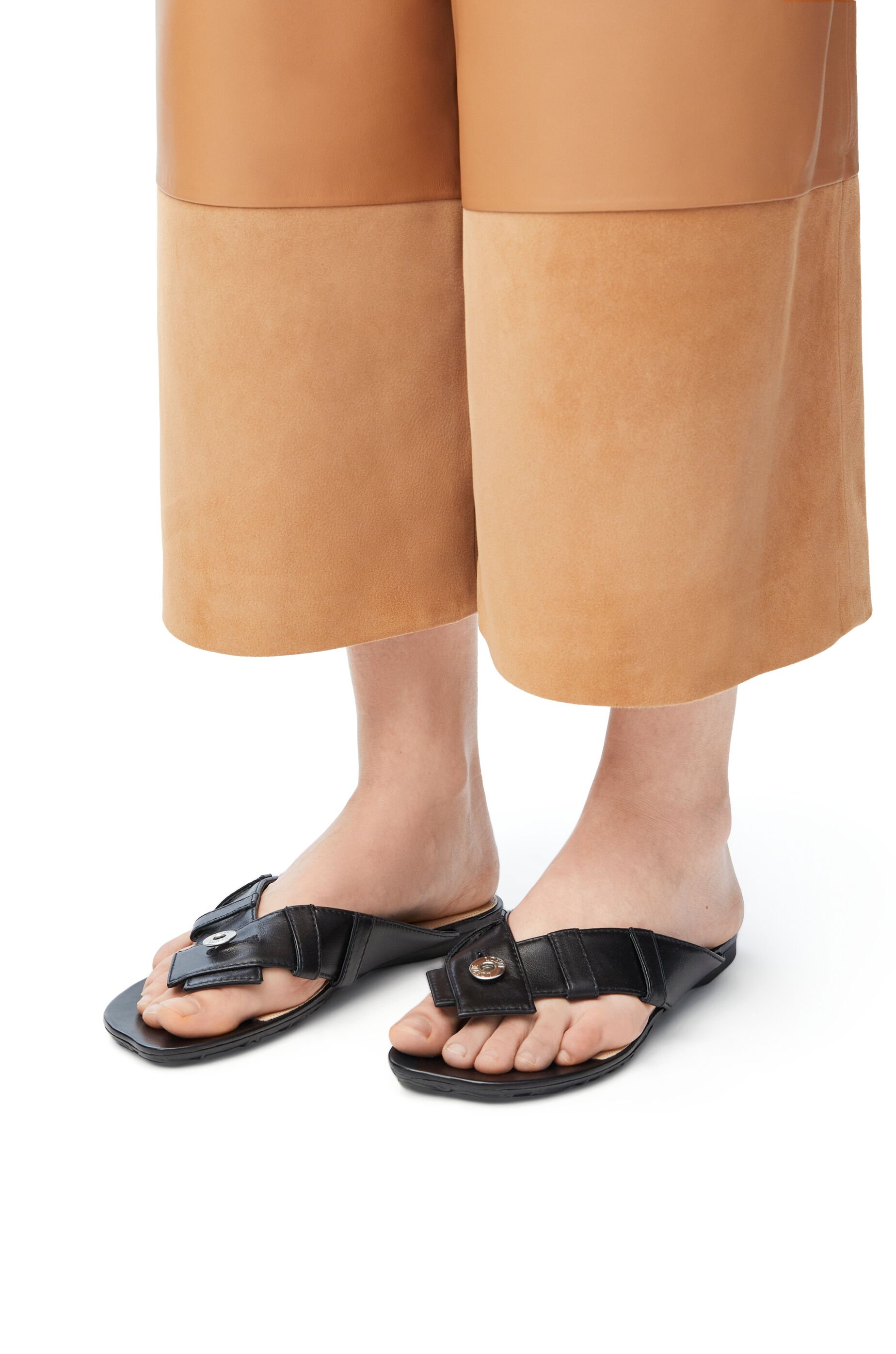 Toy Panta toe post sandal in lambskin Black LOEWE