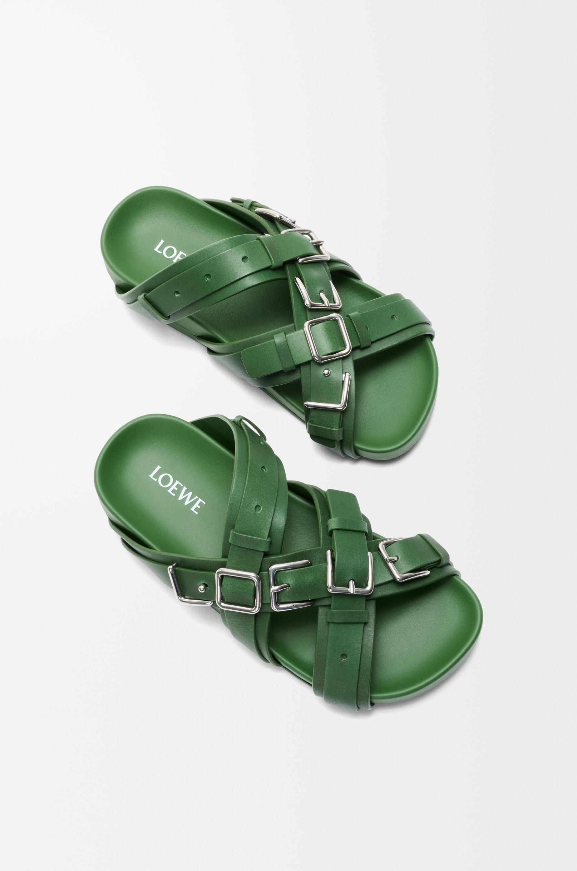 Type Fussbett sandal in vegetable-tanned calfskin Green - LOEWE