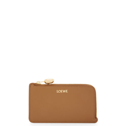 ぺブル コインカードホルダー（シャイニーナパカーフ） ブラウン - LOEWE 