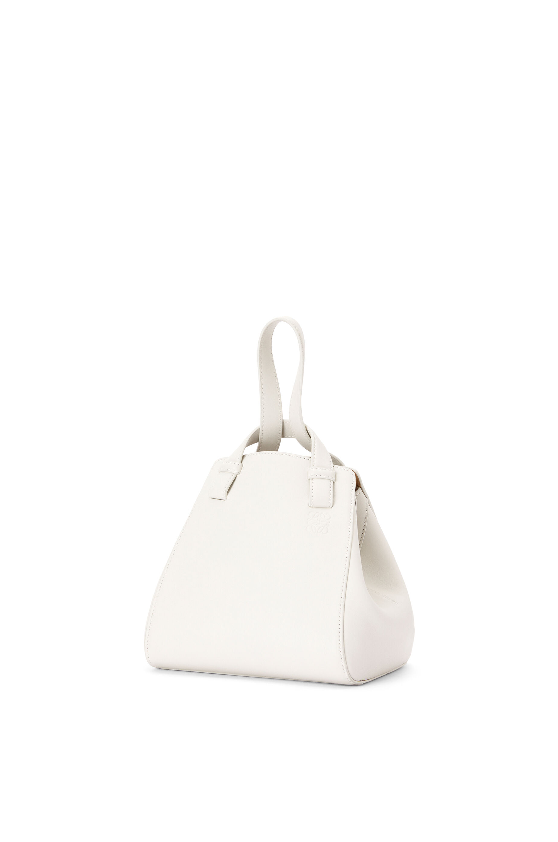 Hammock Nugget bag in nappa calfskin Soft White LOEWE