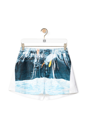 LOEWE Surf print short pants in linen Soft White/Navy Blue plp_rd