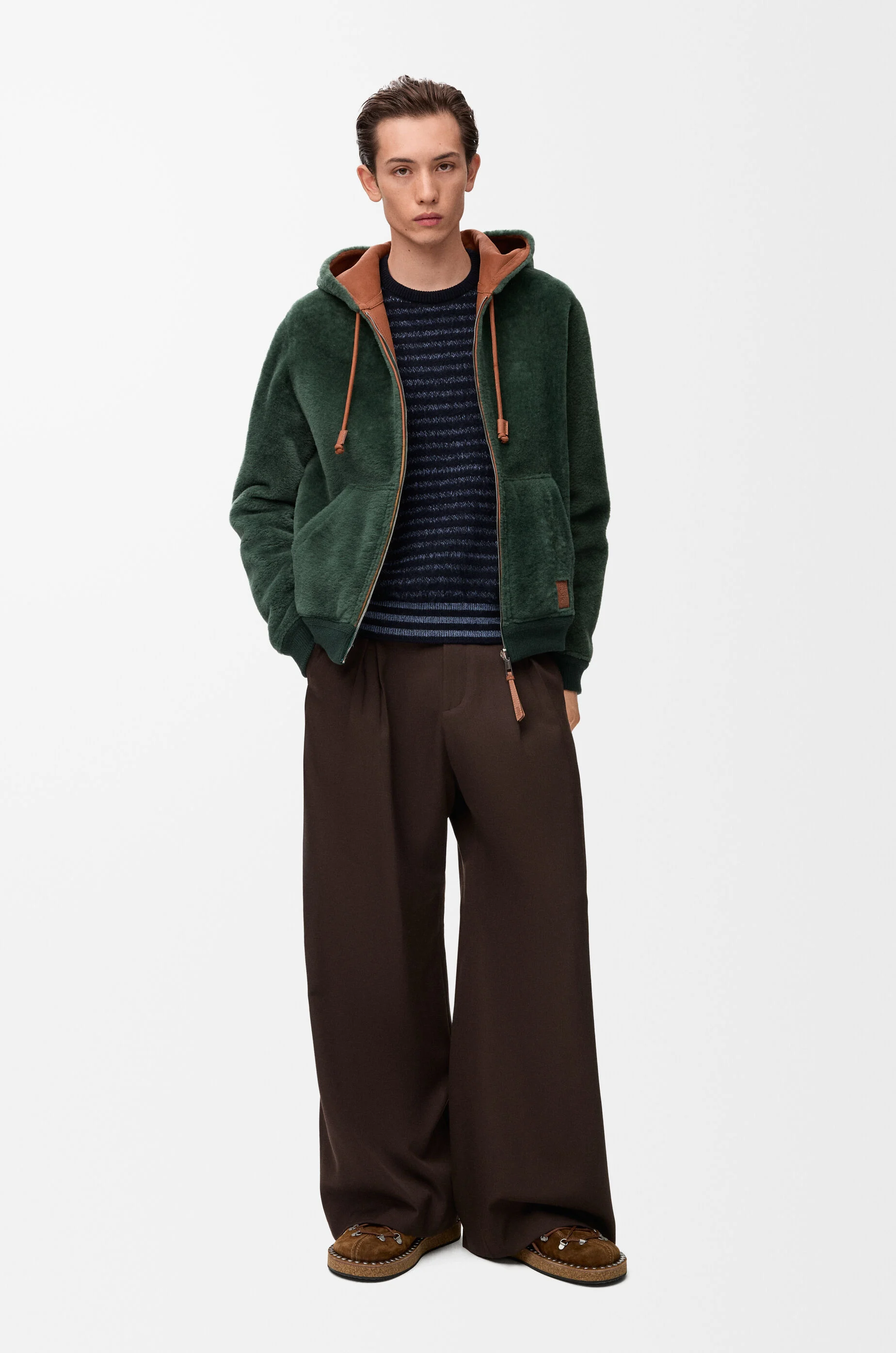 極美品 48サイズ LOEWE ロエベ シアリングフーディ ムートンジャケット フーディー（シアリング） ブラウン - ロエベ 日本 公式サイト