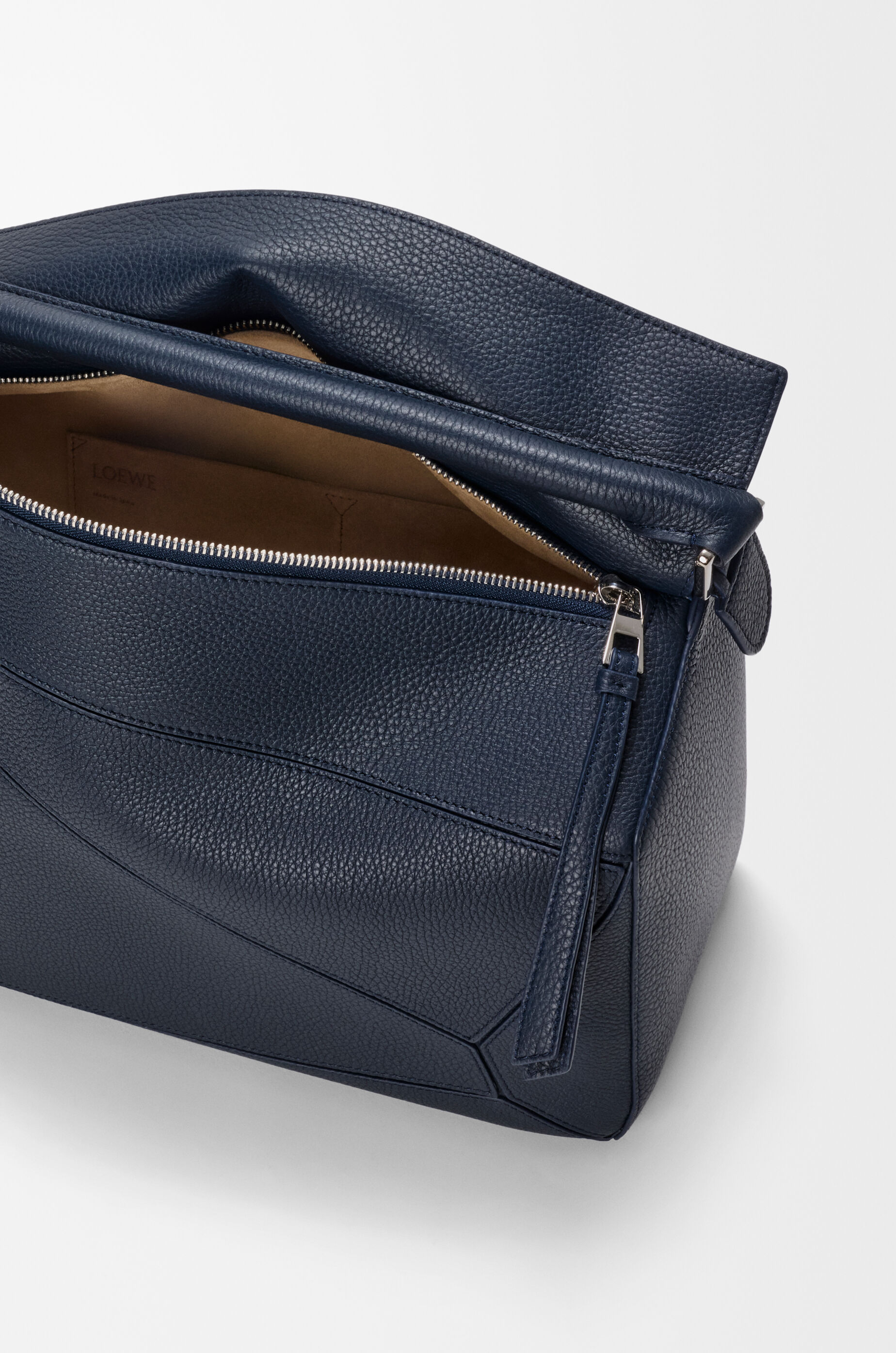 Large Puzzle bag in supple grained calfskin Blue - LOEWE APAC