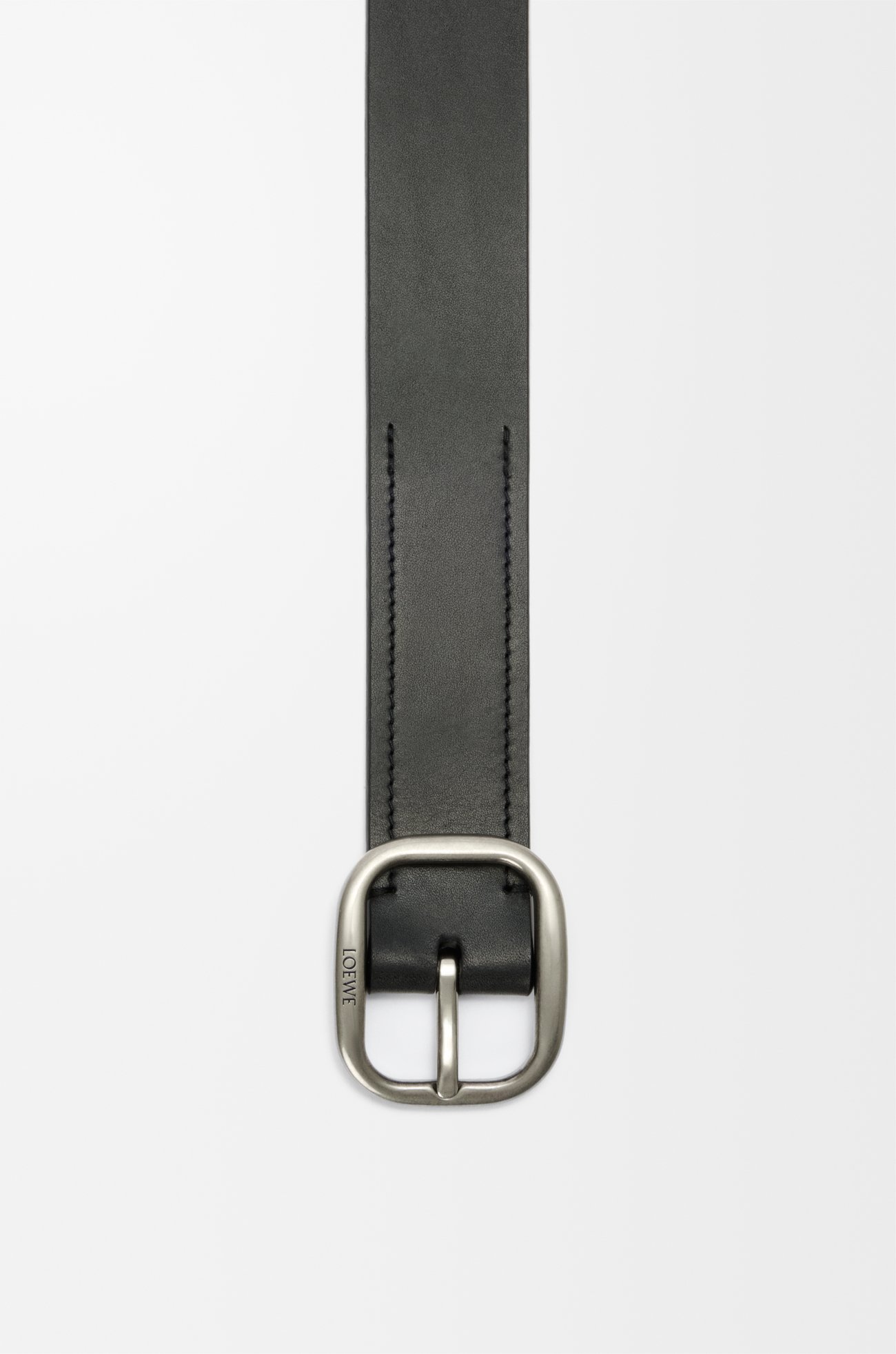LOEWE 經典小牛皮柔軟皮帶  黑色/復古鈀金色