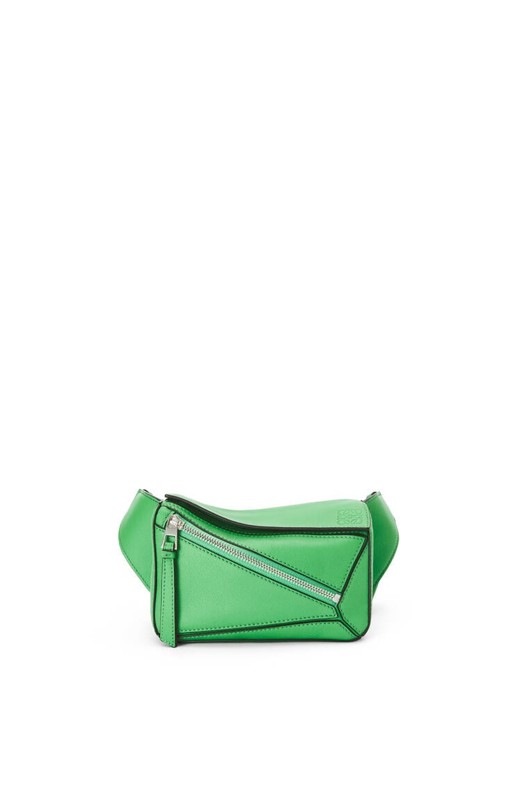 LOEWE Mini Puzzle bumbag in classic calfskin Apple Green