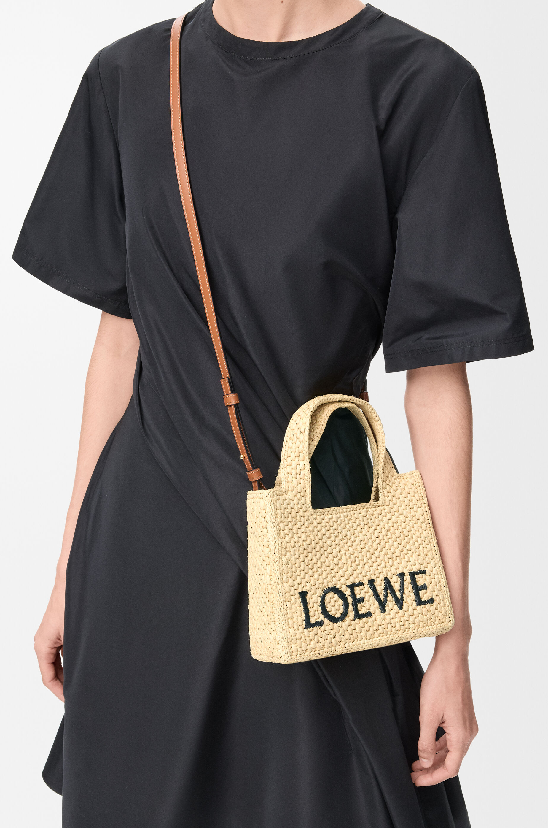 Mini LOEWE Font tote in raffia Natural - LOEWE