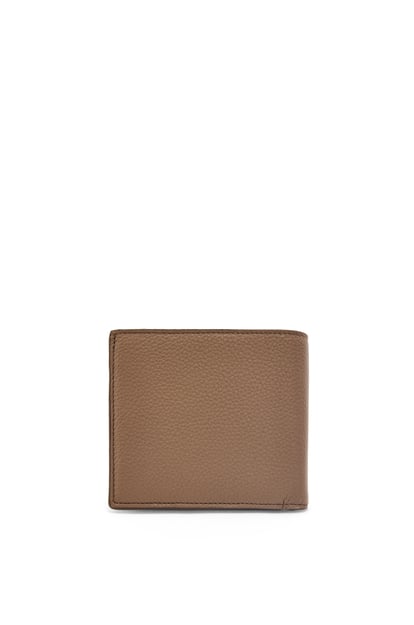 LOEWE Bifold wallet in soft grained calfskin Winter Brown plp_rd