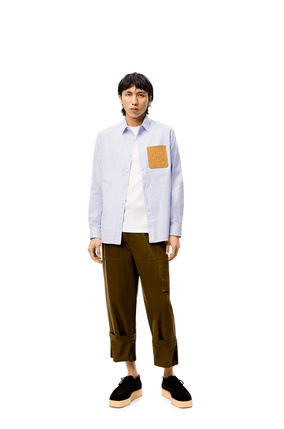 LOEWE Camisa en algodón de rayas con Anagrama Blanco/Azul plp_rd