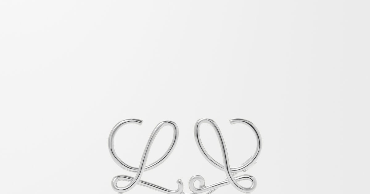 Loewe Silver Logo Brooch Loewe Silver Anagram Pin Brooch with Pin Closure main image 2