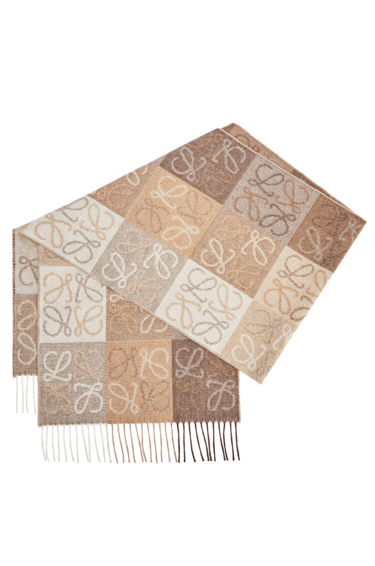 LOEWE Anagram scarf in wool and cashmere White/Beige pdp_rd