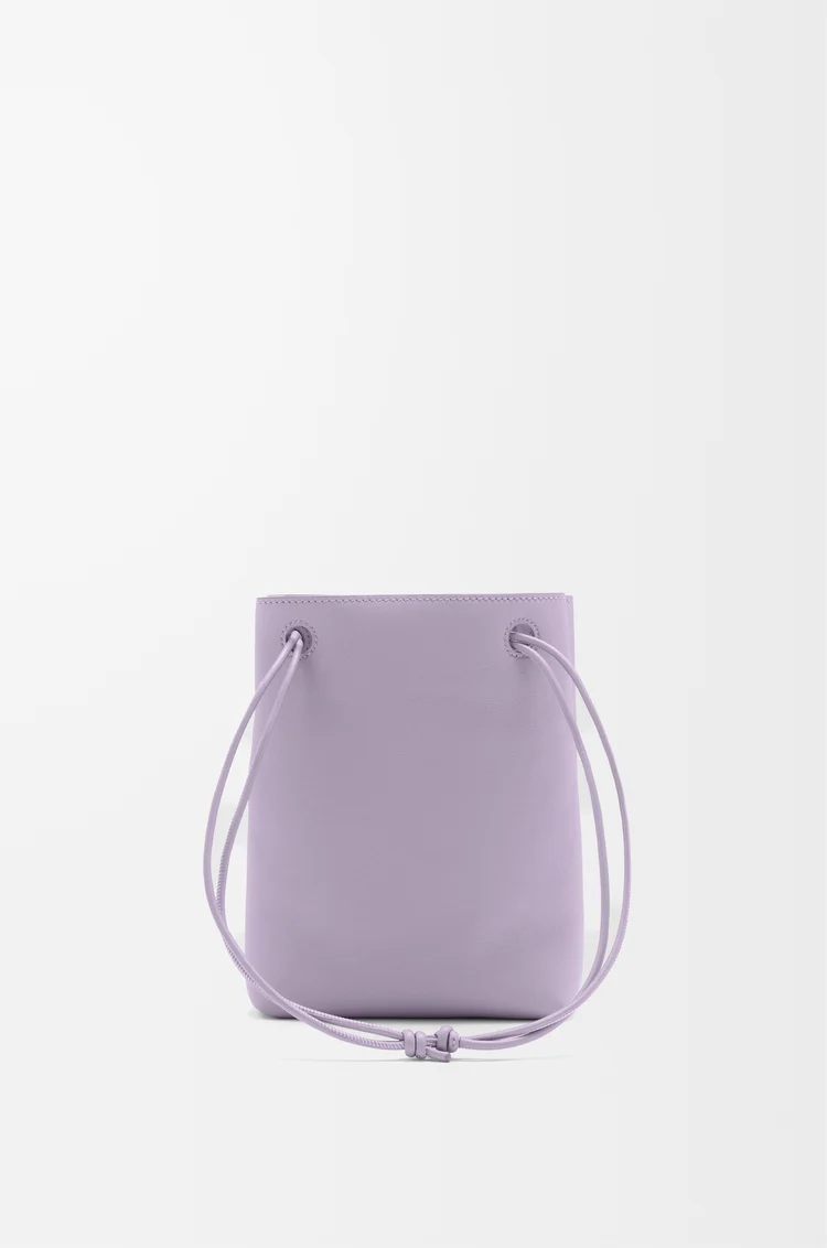 LOEWE ぺブル ポーチ（スムースカーフ） ダーティモーヴ