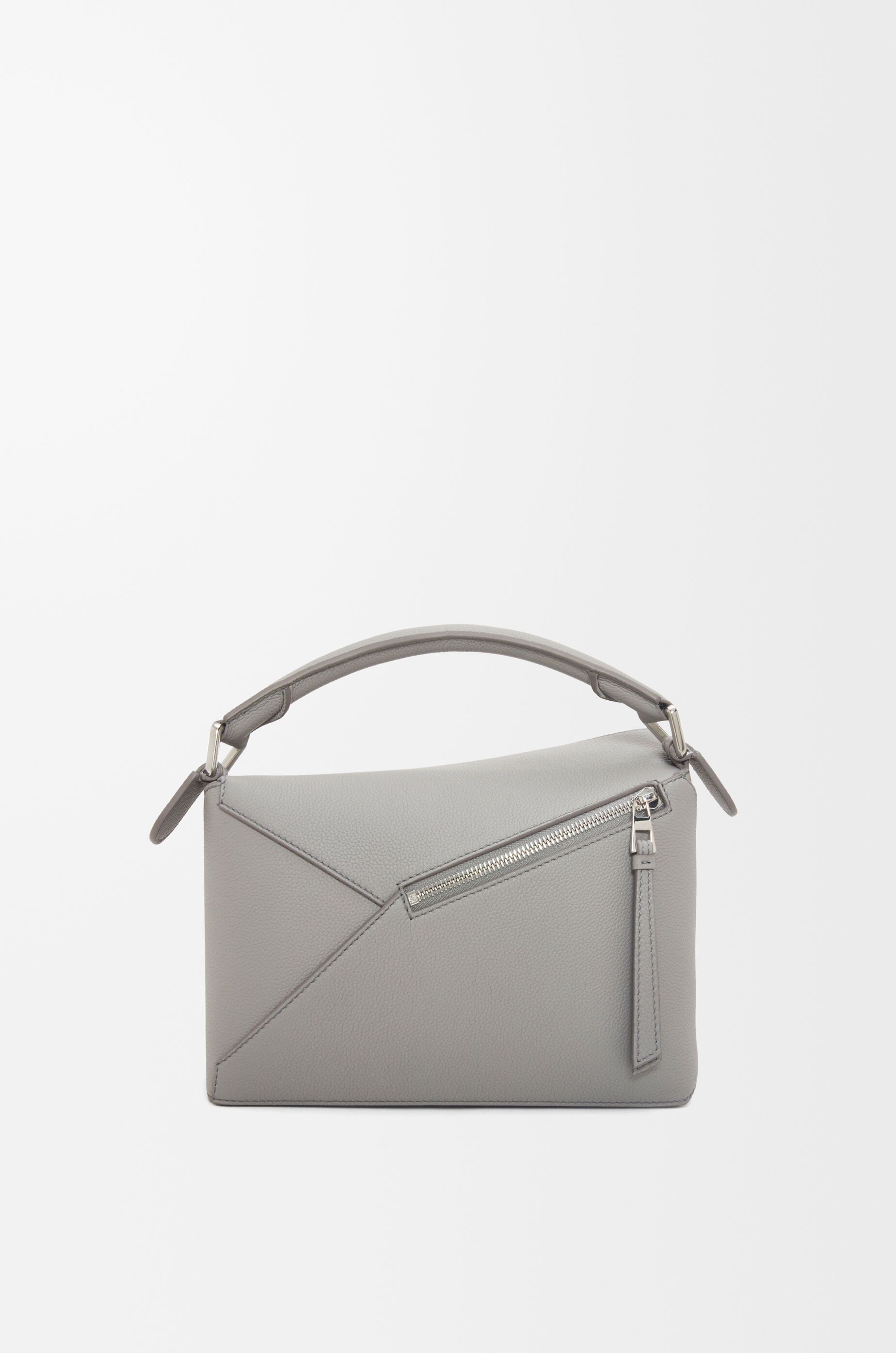 パズルバッグ スモール（ソフトグレインカーフ） グレー - LOEWE