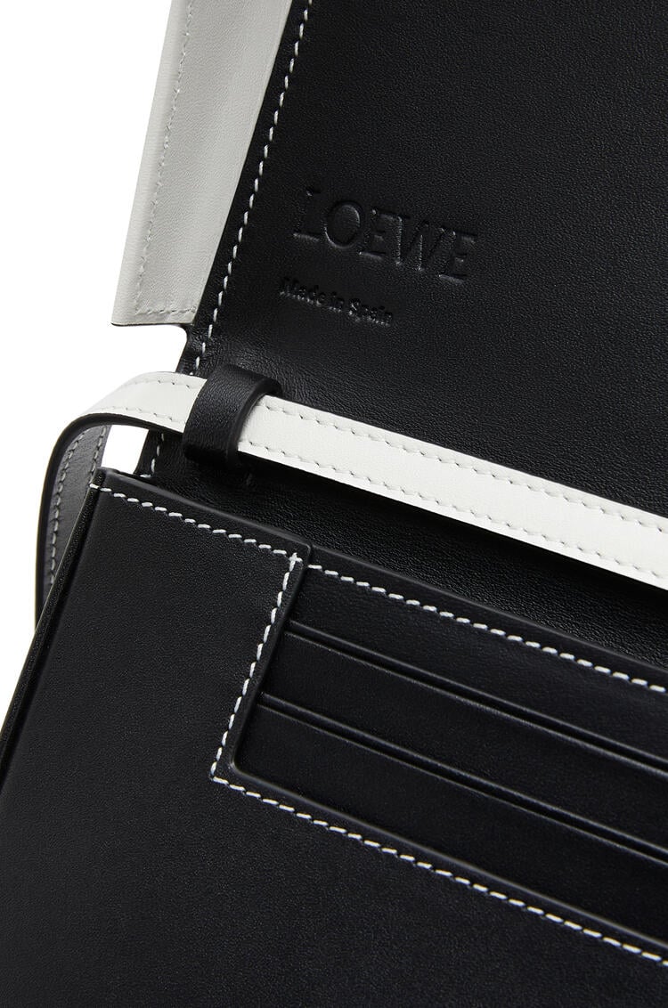 LOEWE Heel bag in soft calfskin Black/Soft White