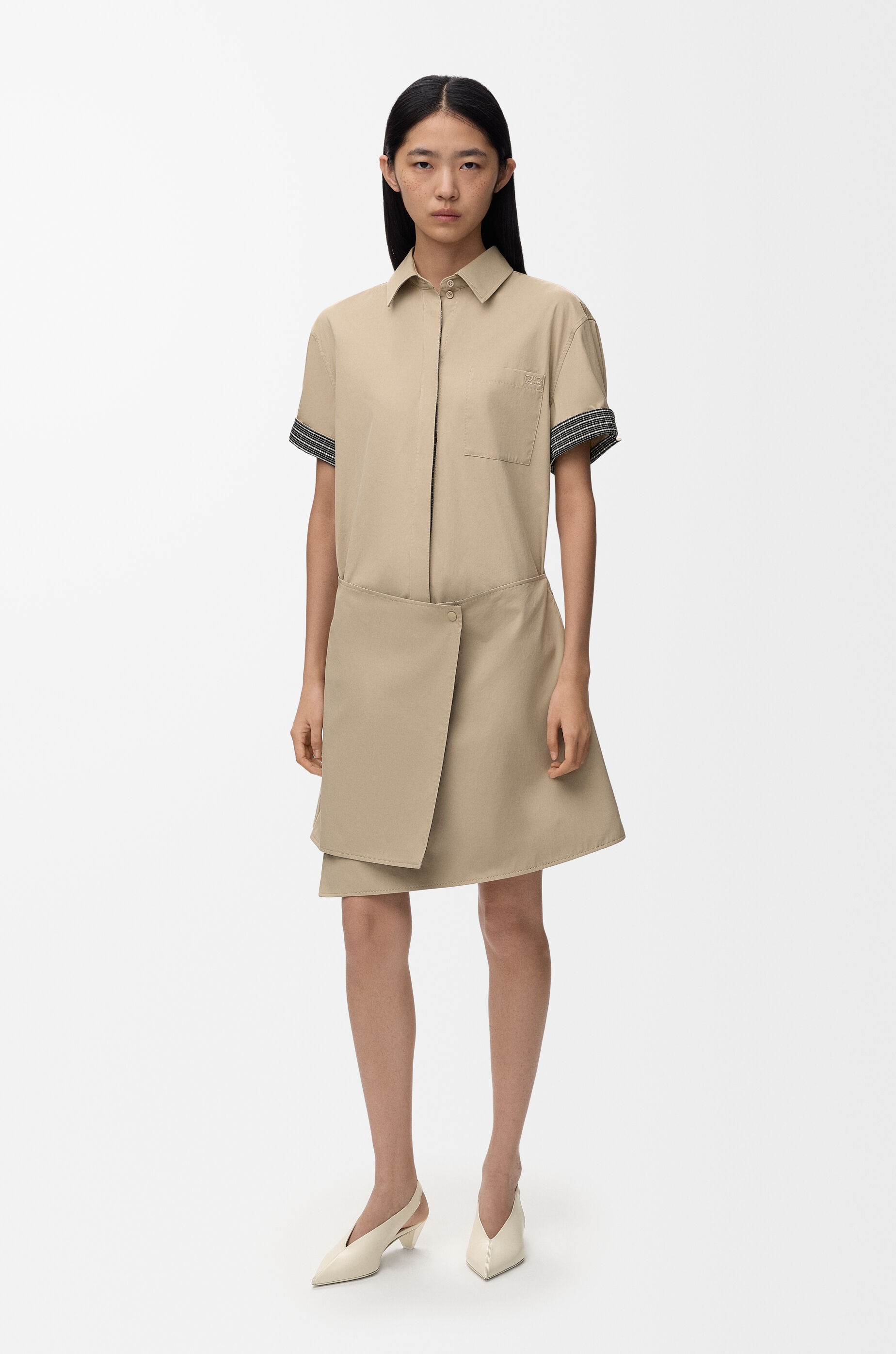 Page 5 - 女性のための高級ファッション既製服 - LOEWE - ロエベ 日本