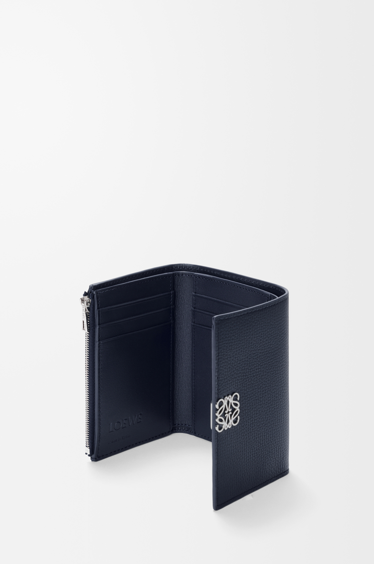 LOEWE 小号鹅卵石纹牛皮革 Anagram 竖款钱包 深海军蓝