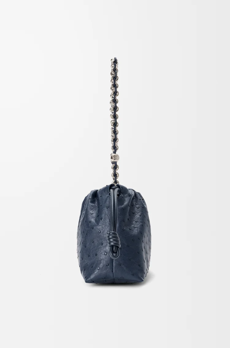LOEWE Flamenco purse moyen en cuir d’autruche Bleu Marine Profond