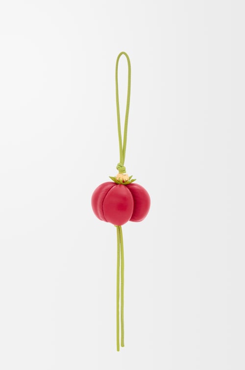 LOEWE Tomato charm in classic calfskin Red