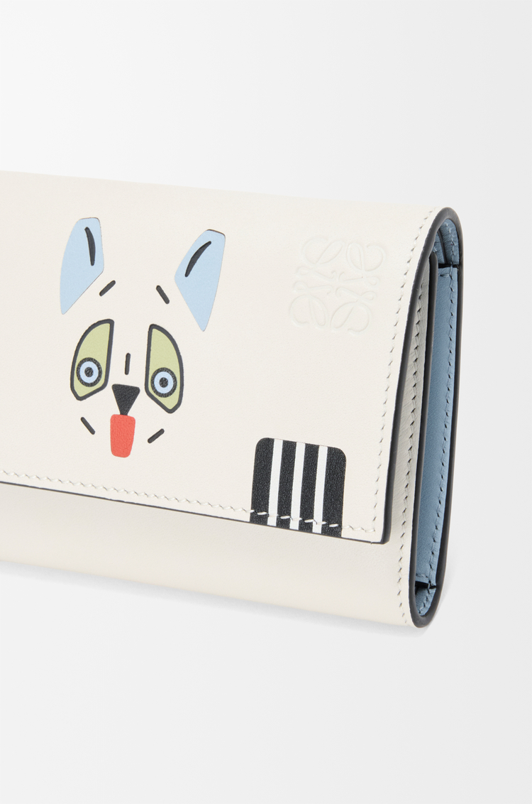 LOEWE フューチャリスト キャット バーティカル ウォレット スモール（クラシックカーフ） ソフトホワイト