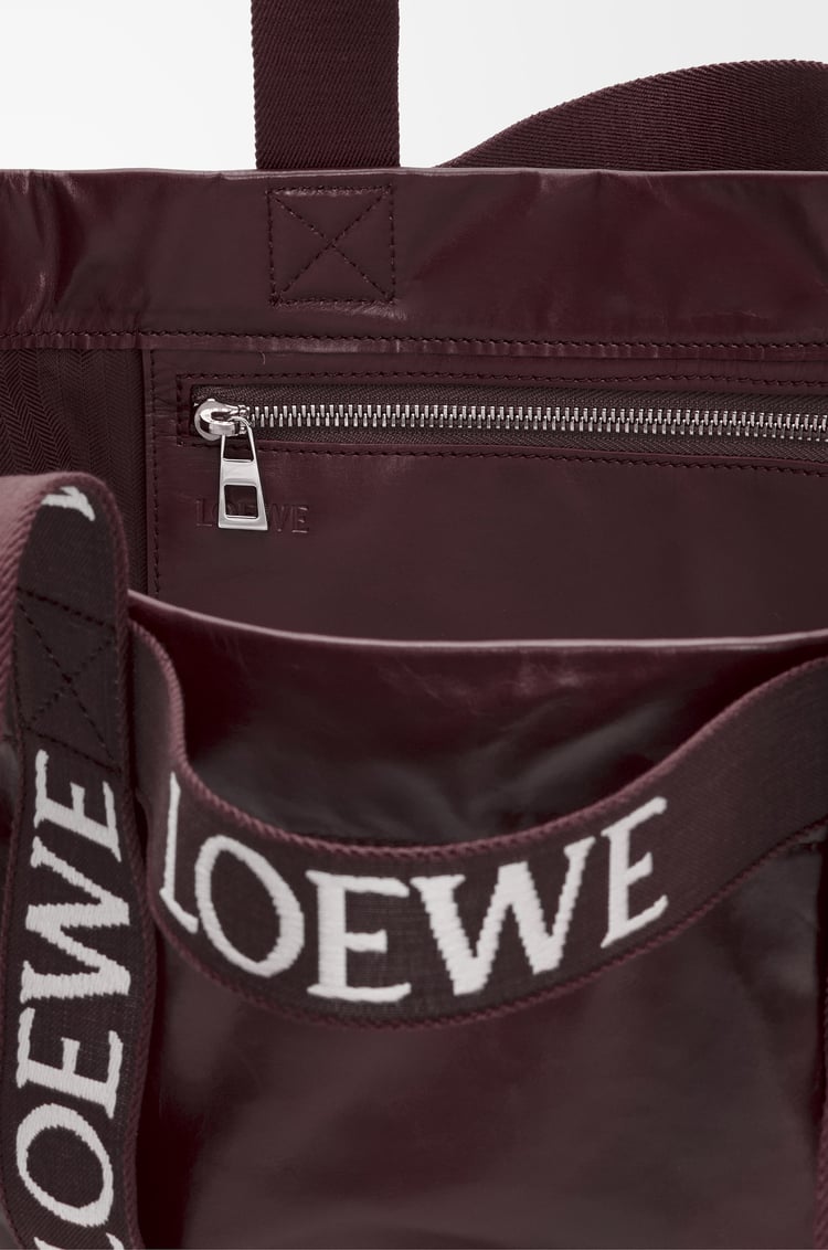 LOEWE Bolso Fold Shopper en piel de ternera Burdeos Oscuro