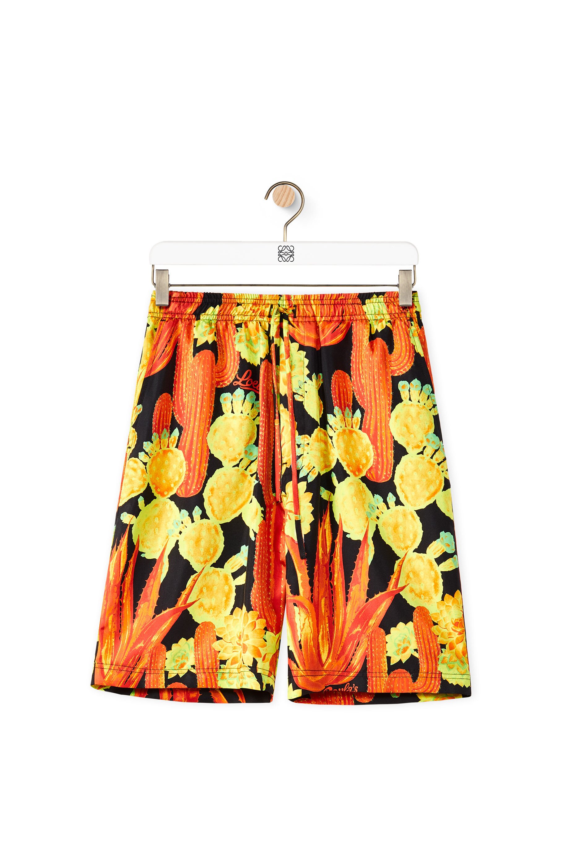 Luxury trousers & shorts for men - LOEWE Official Site