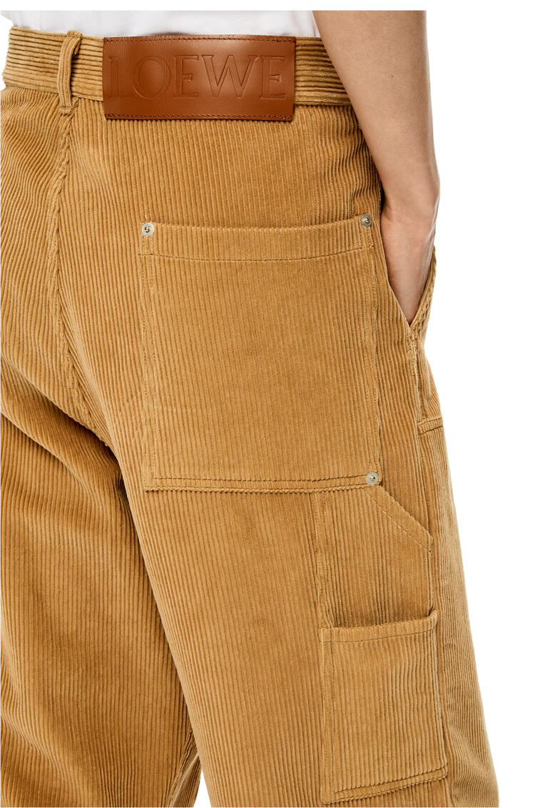 LOEWE Pantalón en algodón con parche de pana Beige pdp_rd