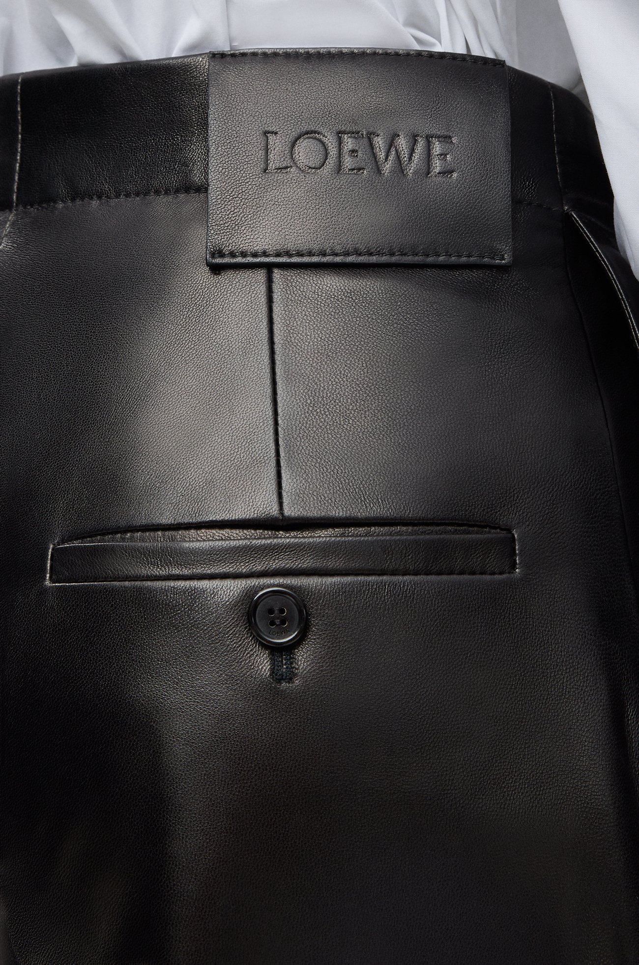 LOEWE Hose mit Gürtel aus Nappa-Lammleder Schwarz