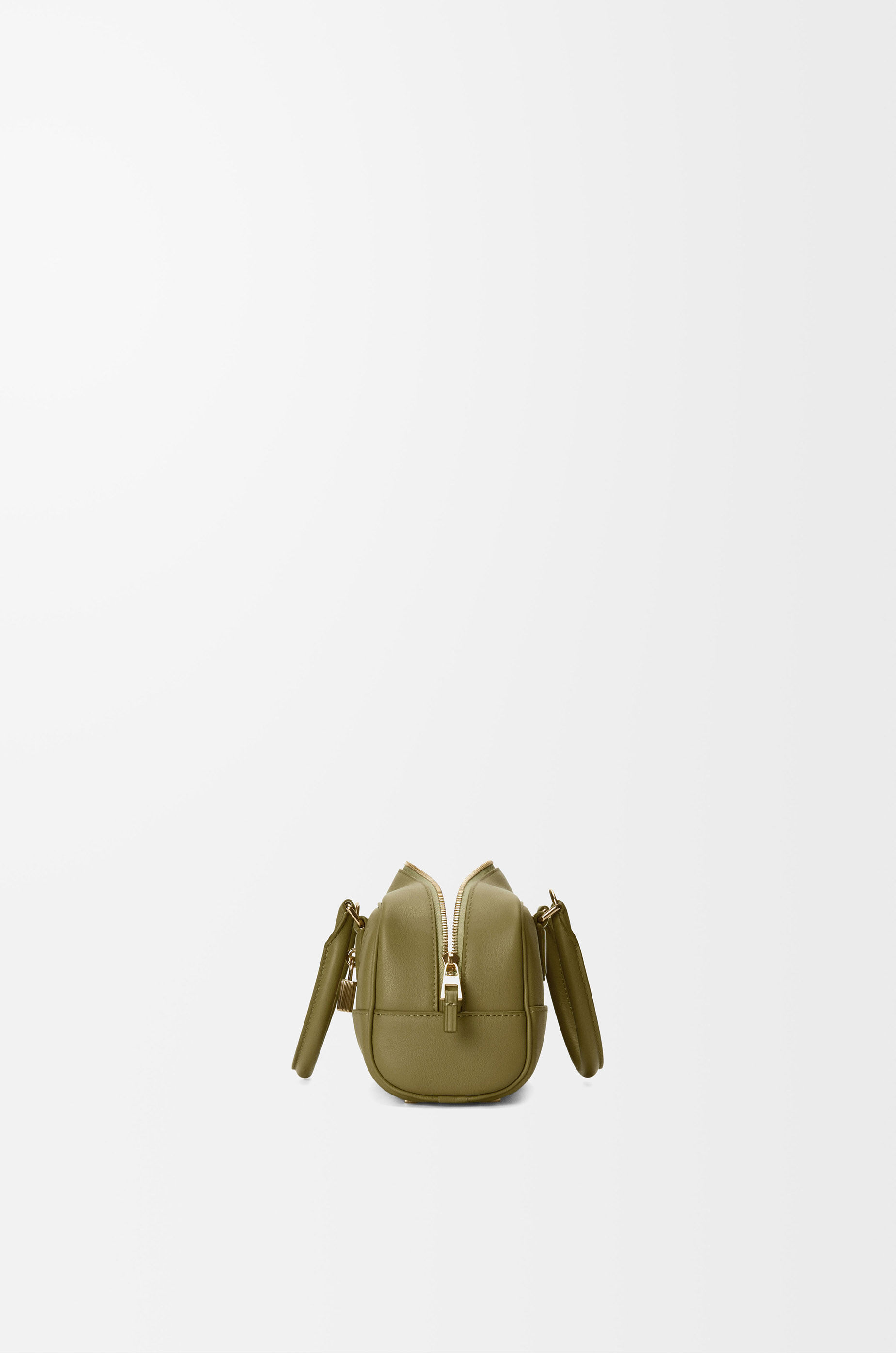 アマソナ23 クロップド バッグ(ナパカーフ) グリーン - LOEWE アマソナ23 クロップド バッグ(ナパカーフ) グリーン - LOEWE