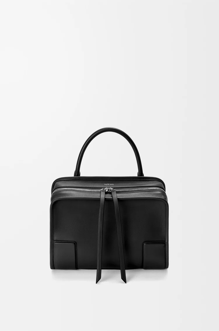 LOEWE 中号柔软牛皮革 Amazona 180 手袋 黑色