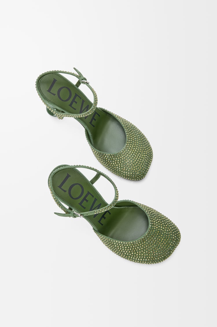 LOEWE Zapato de salón Toy con tira en el tobillo en ante con pedrería Verde Militar