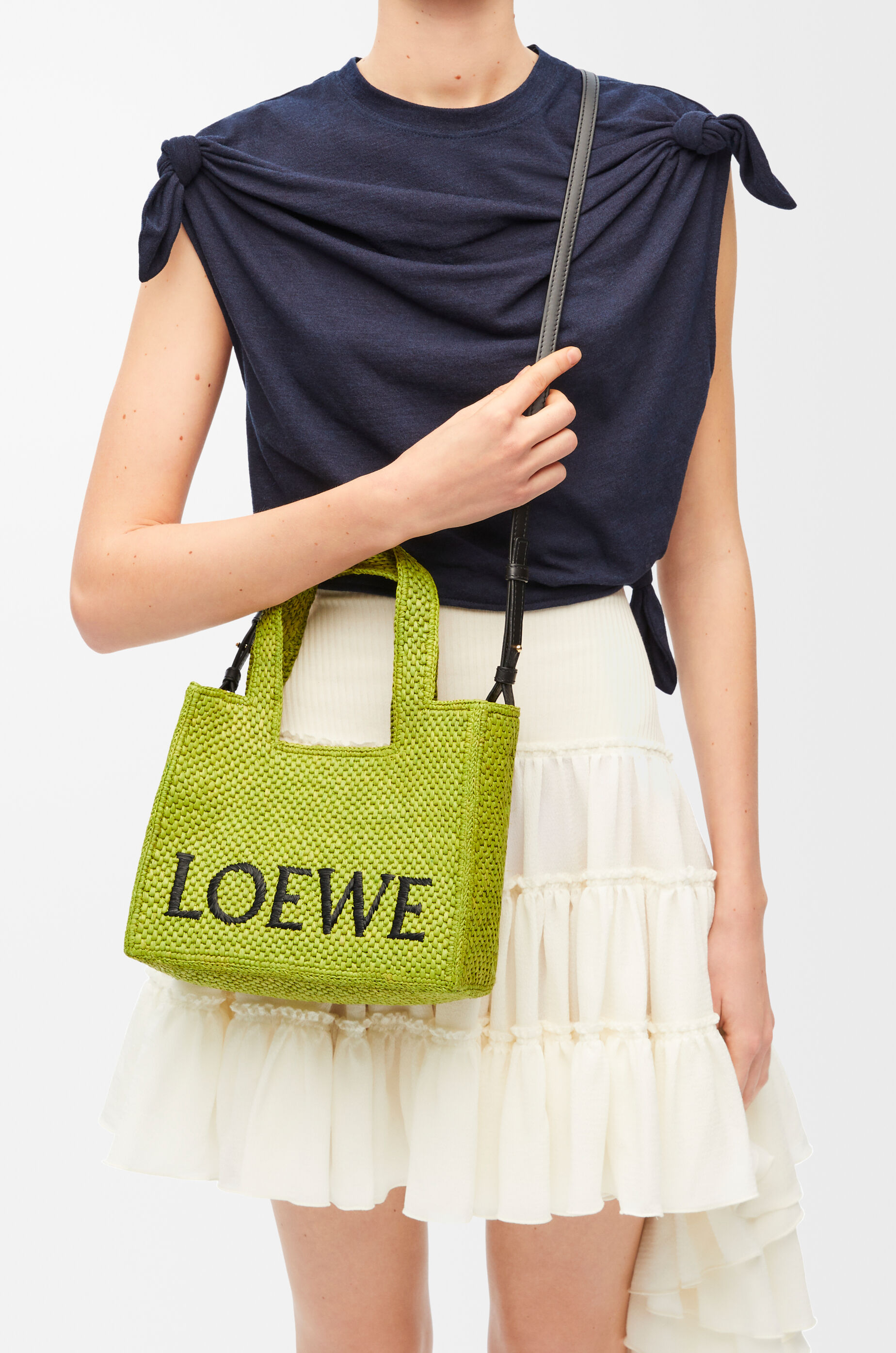 ロエベフォント トート スモール（ラフィア） グリーン - LOEWE